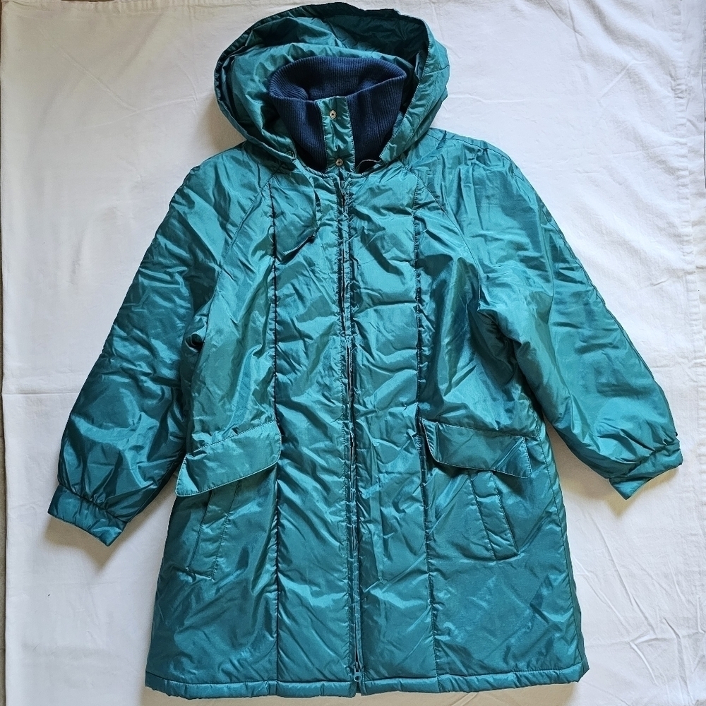 Vintage The Totes Coat 80's teal slightly sparkly knee-length hooded puffer coat